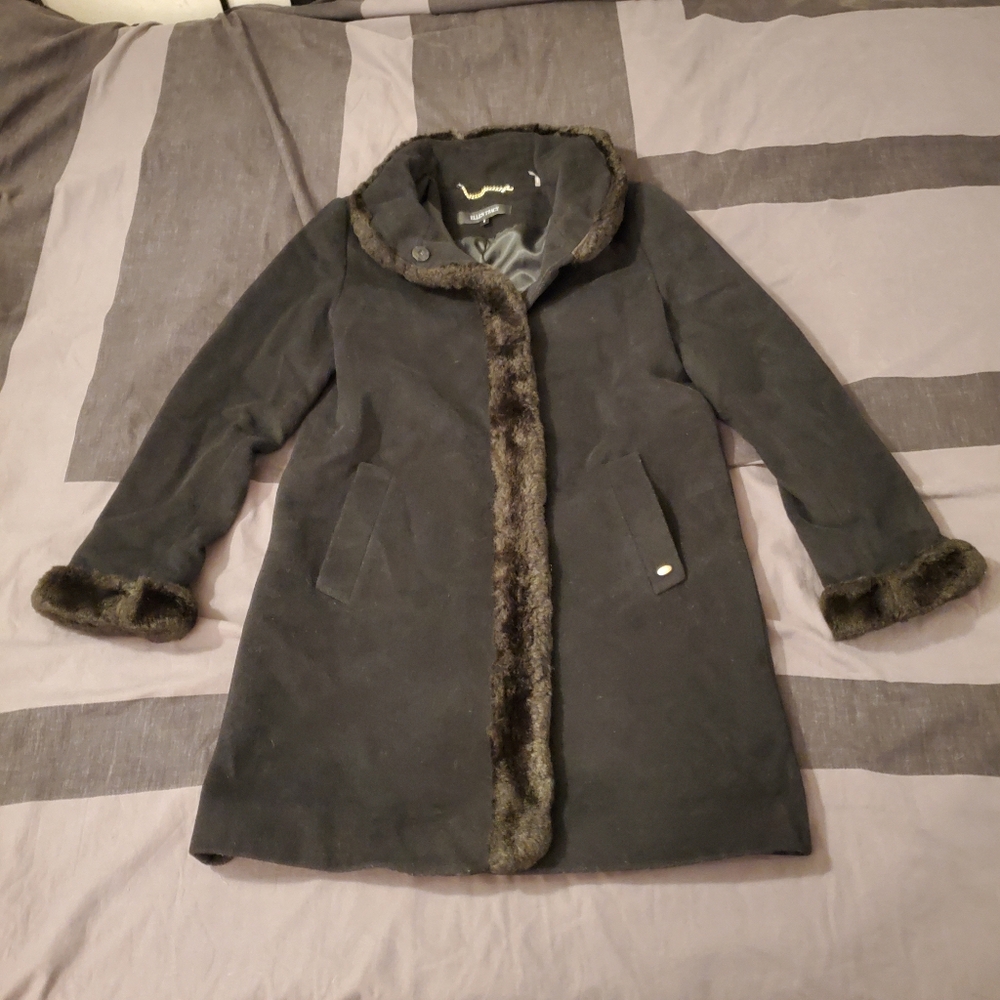 Ellen Tracy Size 6 Black Wool Coat